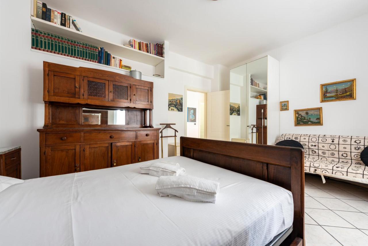 Joivy Cosy Flat With Parking In Кьявари Экстерьер фото