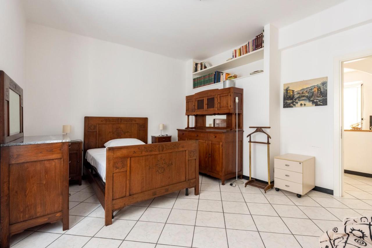 Joivy Cosy Flat With Parking In Кьявари Экстерьер фото